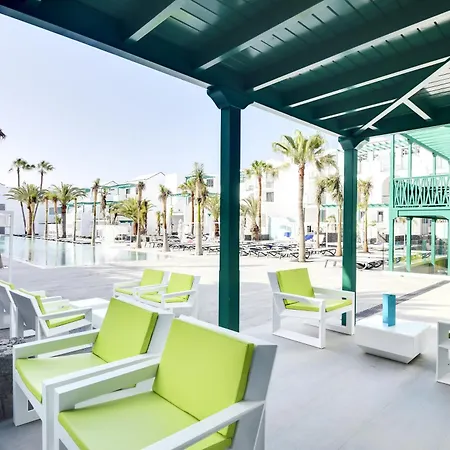 Отель Barcelo Teguise - Adults Only Коста-Тегисе