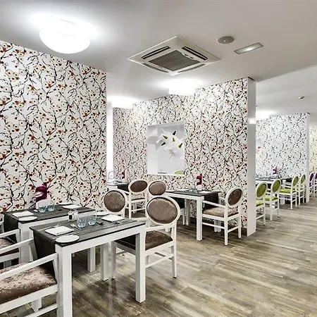 巴塞罗特吉塞海滩酒店 - 仅限成人 4* 科斯塔特吉塞